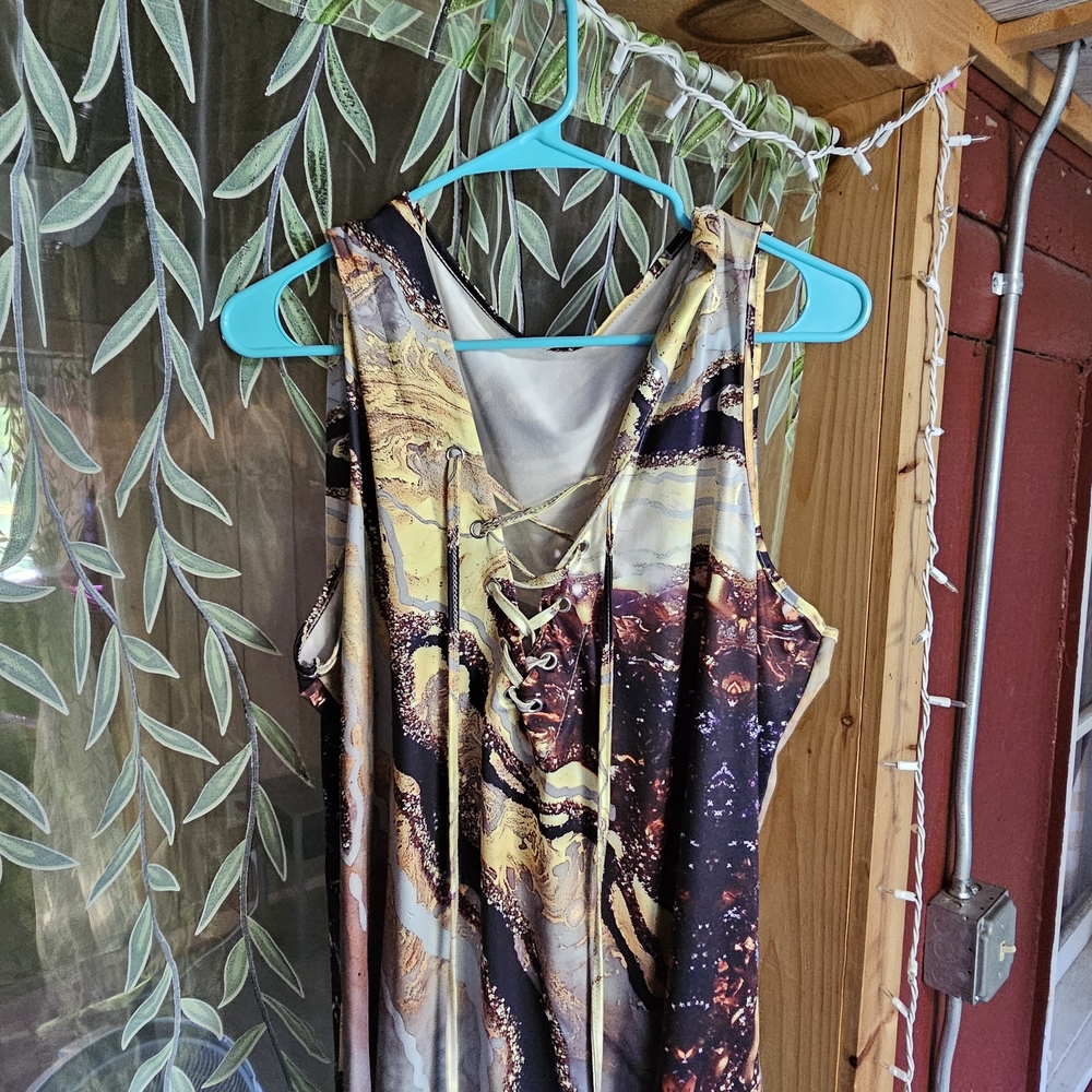 Abstract Patterned Lace-Up Dress